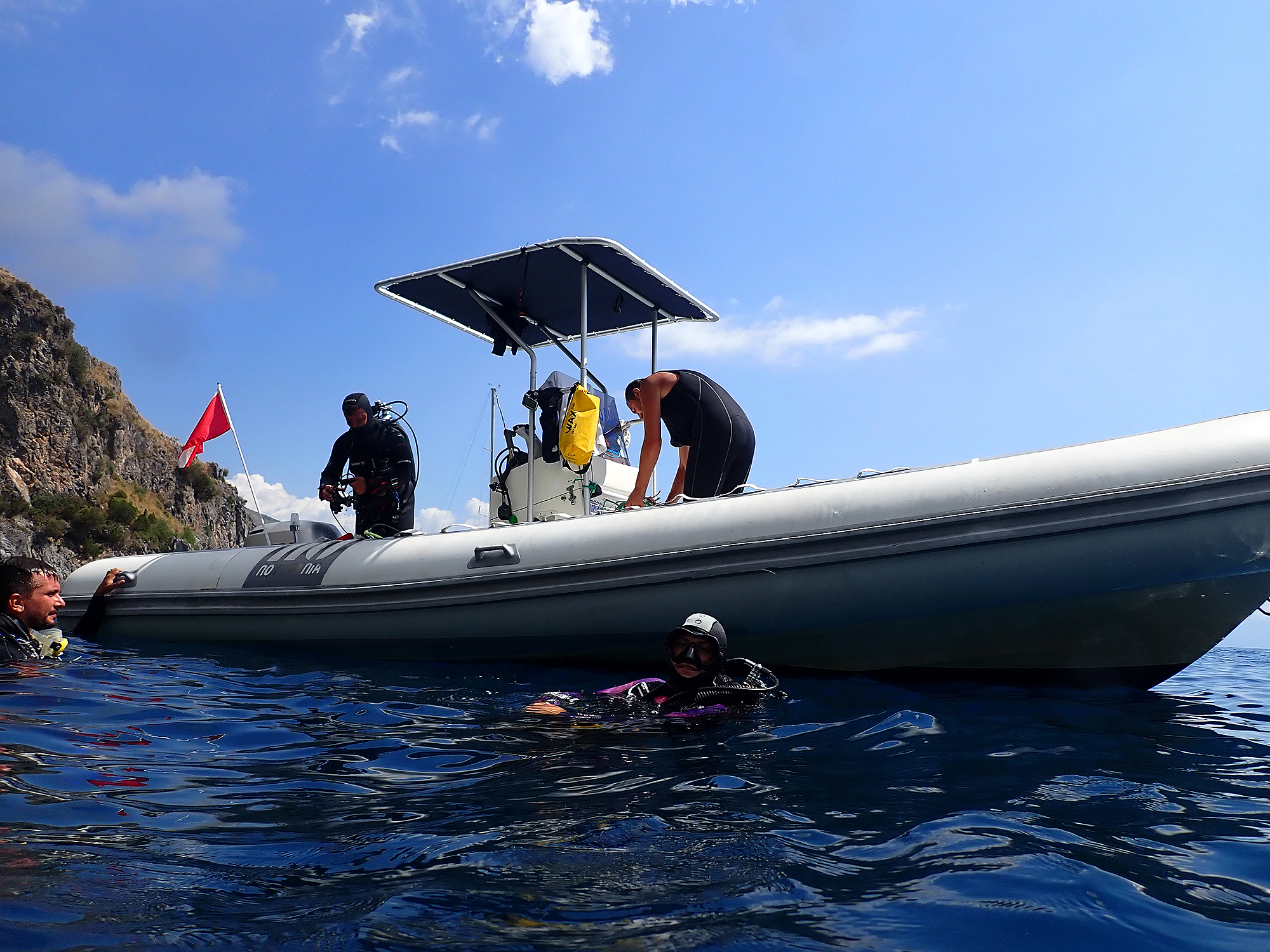 Sub in gommone a Sapri